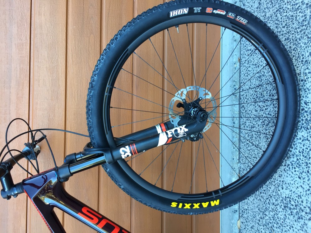 Asymmetric 29ER MTB XC carbon wheels Tubeless ready 30mm wide