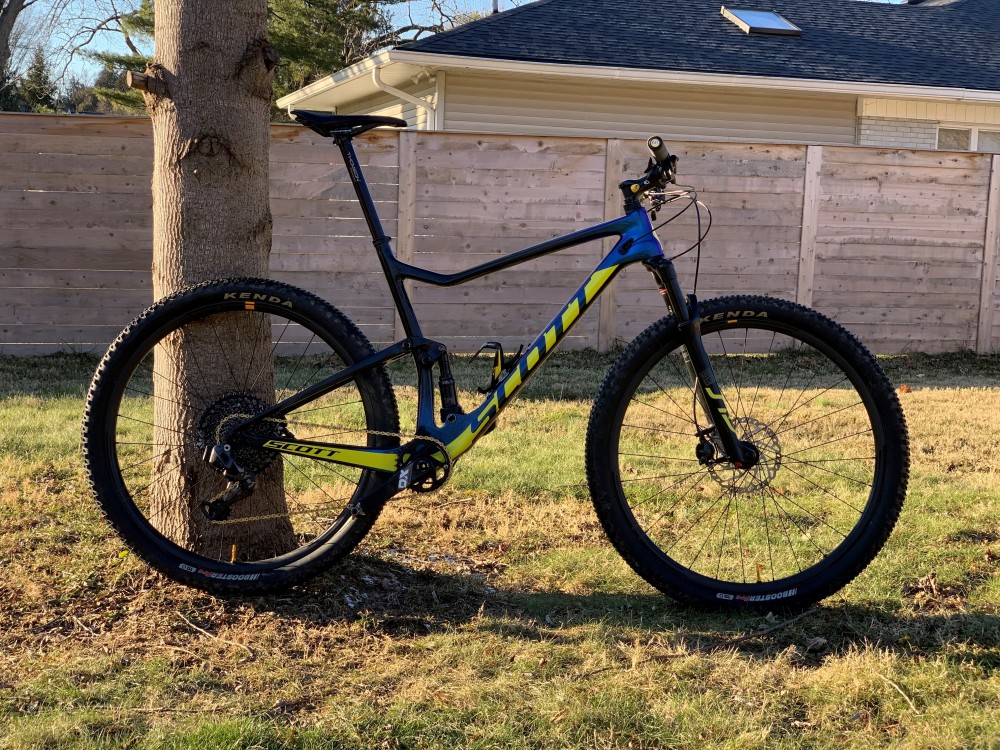 mtb bicycle with eie A29C25D22 wheels