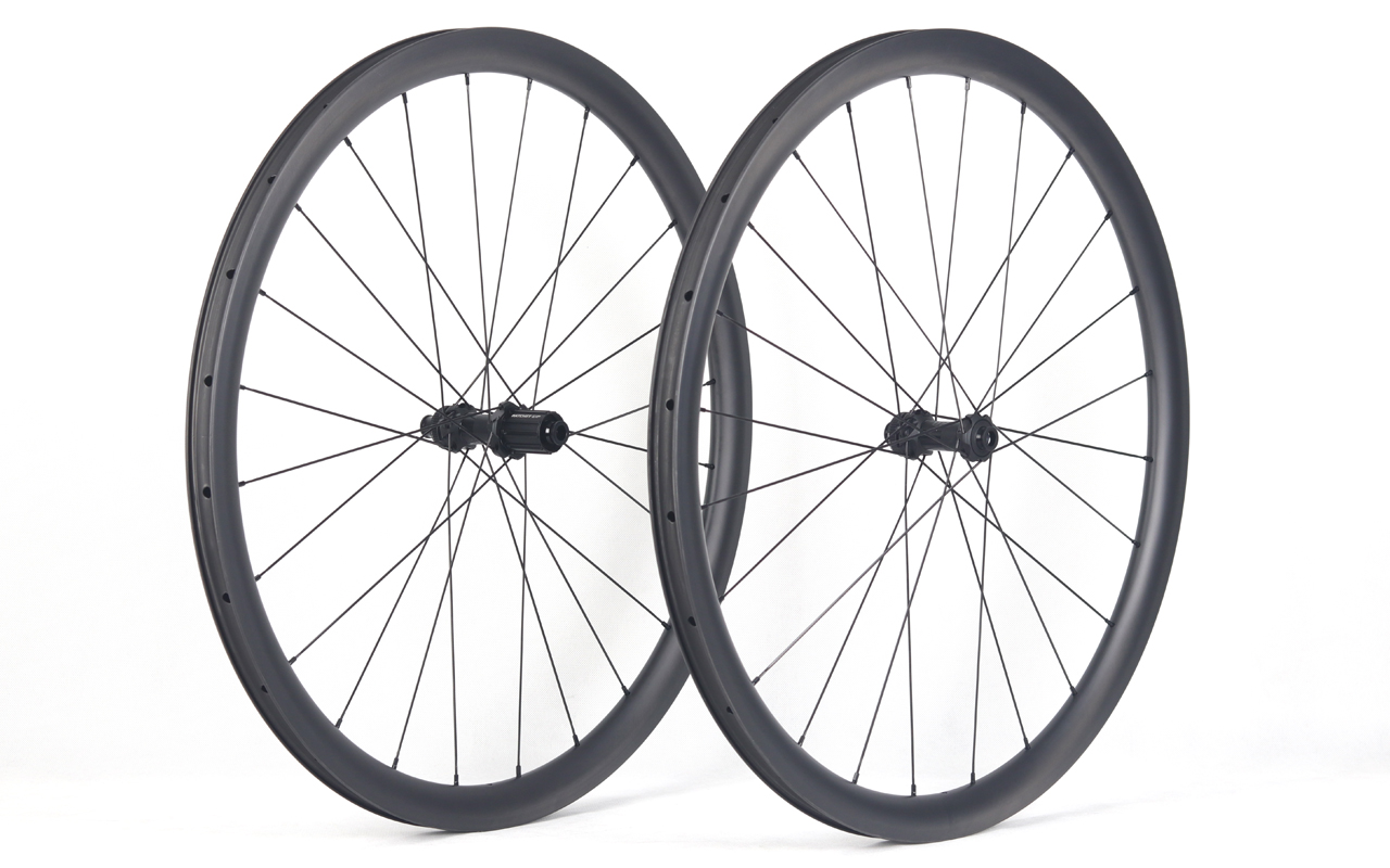 700c-I22-D35-symmetric-road-bike-clincher-carbon-wheels-2