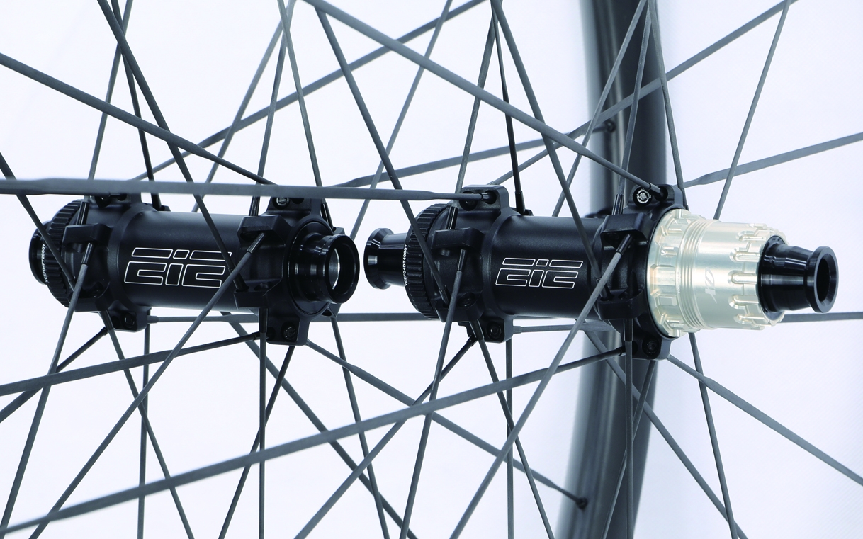 eie carbon spoke boost mtb hubset